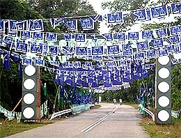 kuala berang by-election 260804 posters