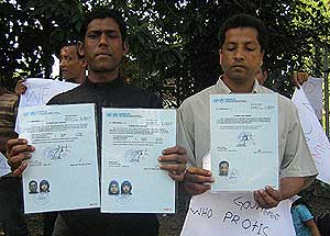 rohingya protest unhcr 070305 documents