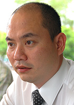 mahkota cheras police brutality suit 241007 lim lip eng