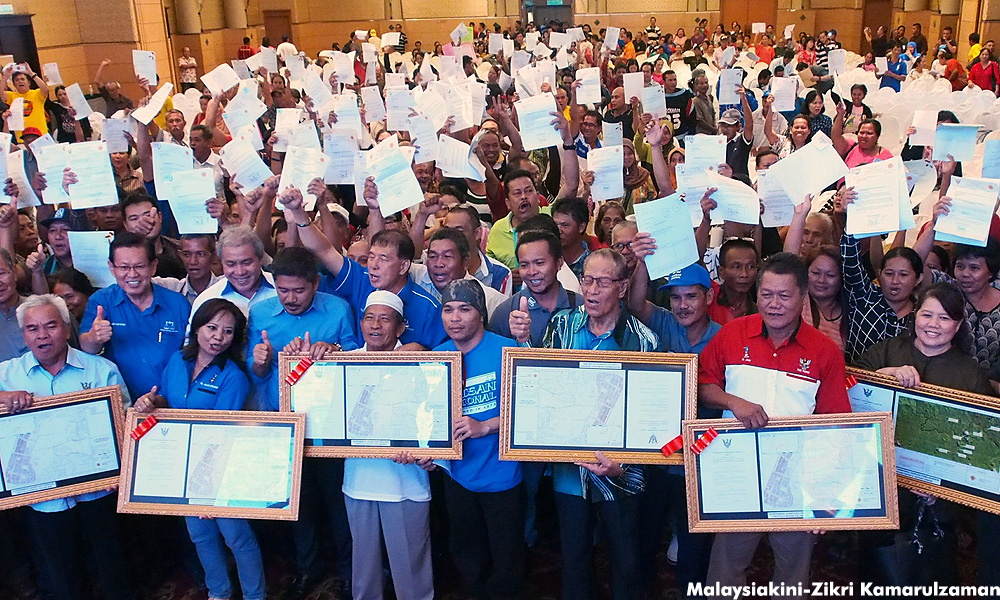 Sarawak gov't awards land rights to 373 Miri squatters