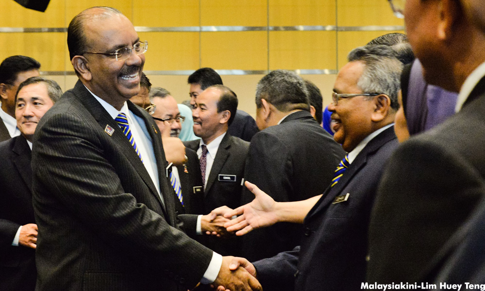 Peguam Cara Negara tak letakkan jawatan, hanya bersara awal