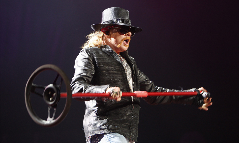 Axl Rose to join Australian rock band AC/DC tour