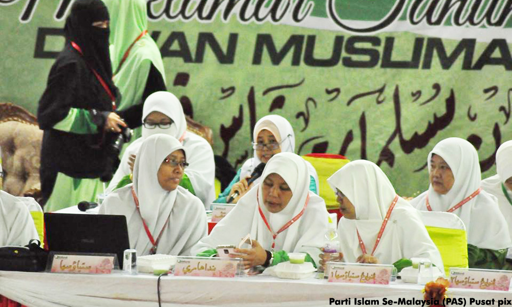 PAS Muslimat proposes to sever ties with PKR