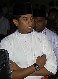umno 2007 khairy jamaluddin 061107 02