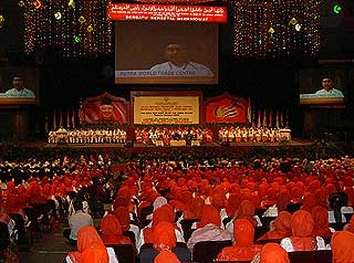umno 2007 opening night 061107 stage