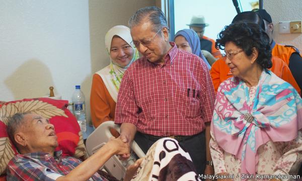 Rosmah Masterminded Najib S Rise Alleges Samm Pamphlet