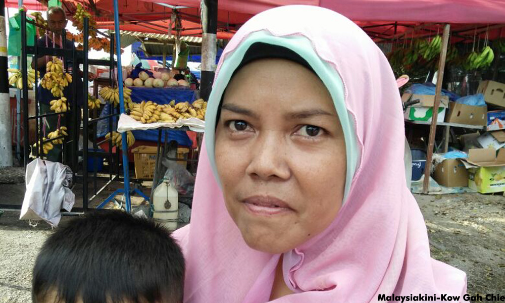 Many Malay voters in K Kangsar still find it hard to decide