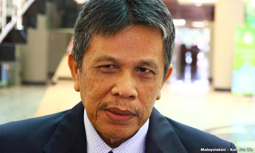 Ex-officer takes Agong to court over military pay dispute