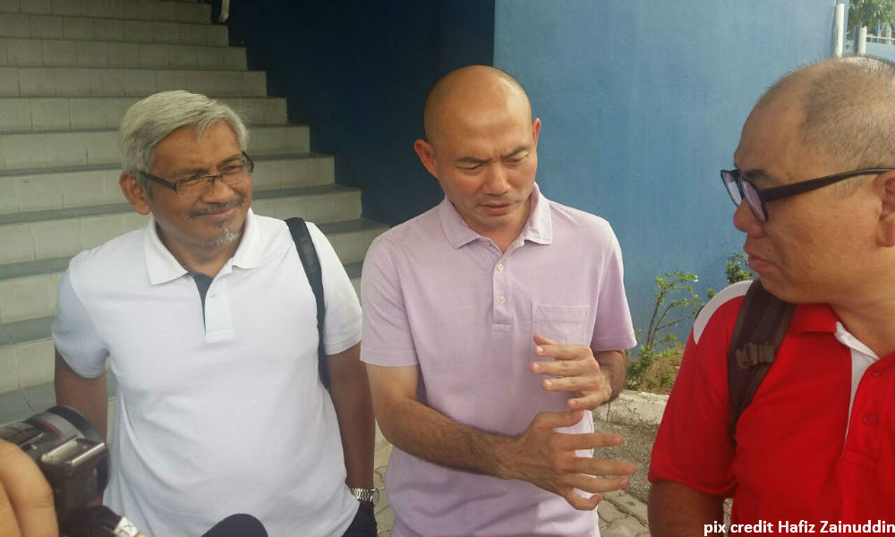 Police quiz Aziz Bari over night programme outside UIA in 2014