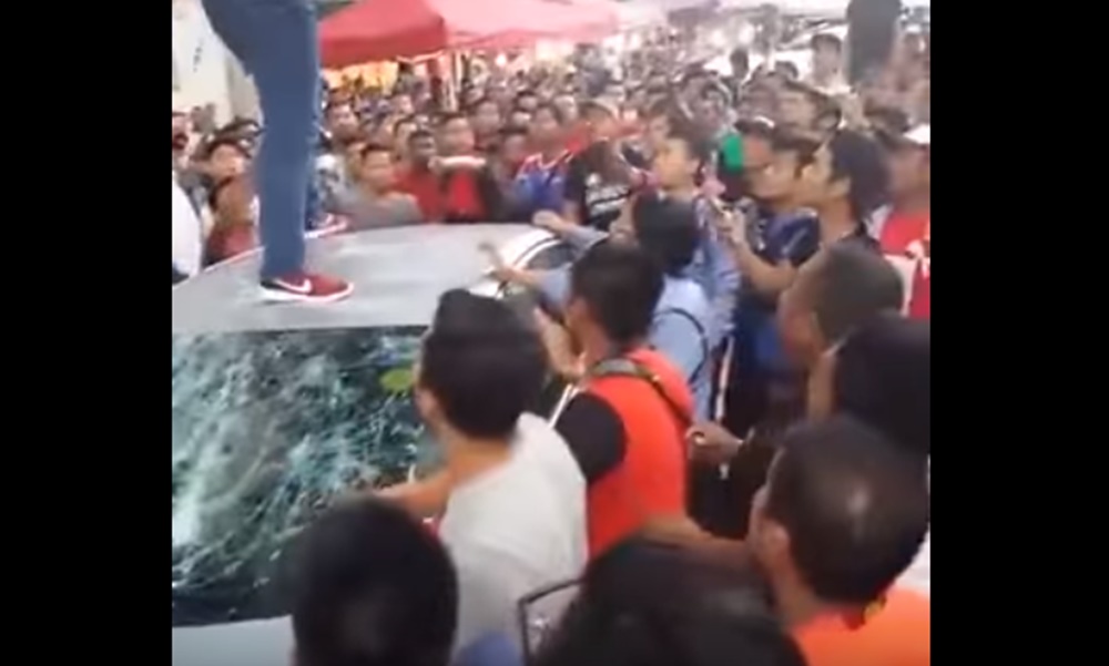 Mob attacks senior citizen over 'minor accident' at Ramadan bazaar