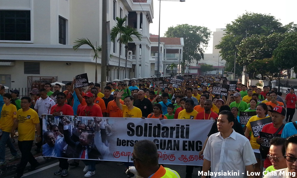 Rahman Dahlan marvels at 'hypocritical' stand on Guan Eng