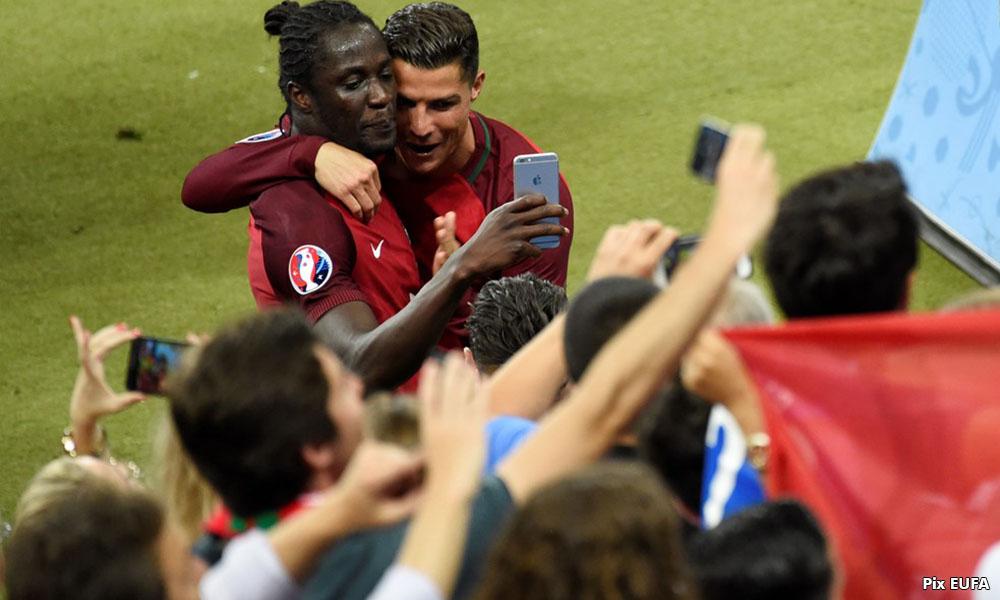 Ronaldo kini ada lapangan terbang di Portugal