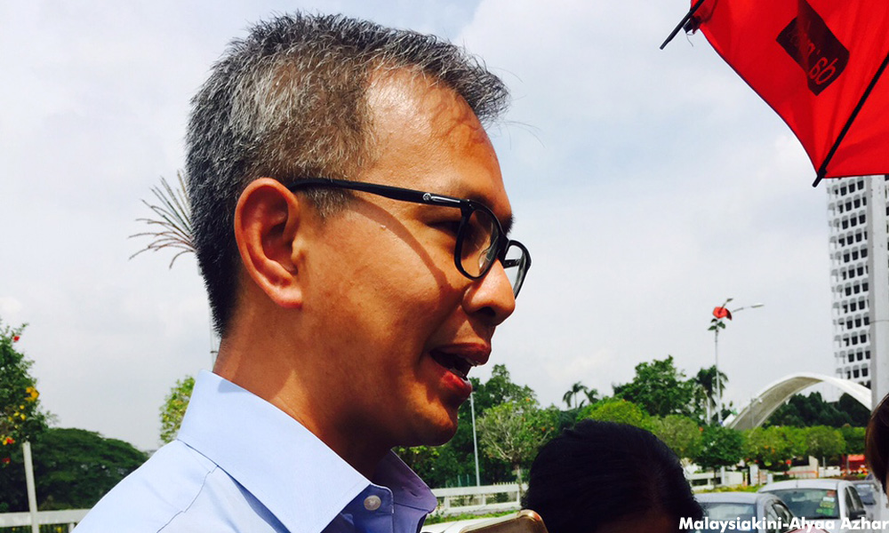 Usul siasat balik 1MDB ditolak, ahli PAC keluar mesyuarat