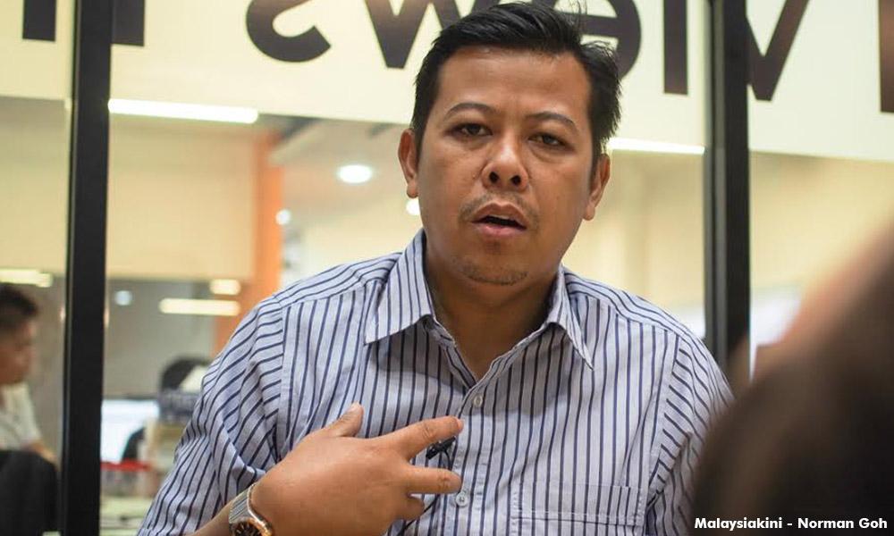 Umno treats Malays like chicken, Malay DAP members tell Razlan