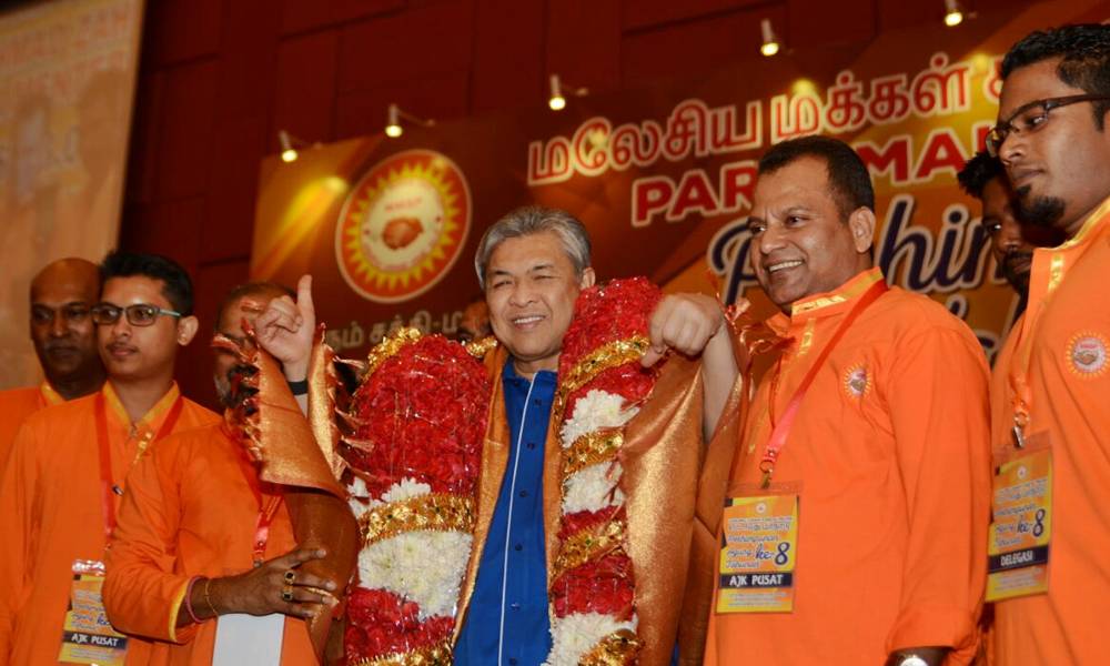 Johor Umno duo thorn in our side anyway, says Zahid