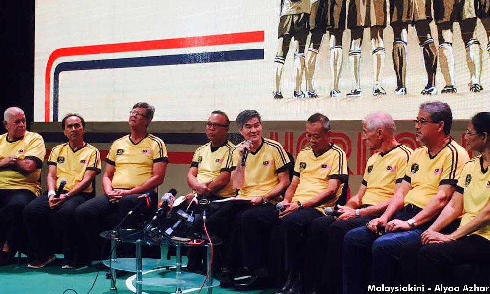Politicians can learn valuable lessons from sports, says Salleh