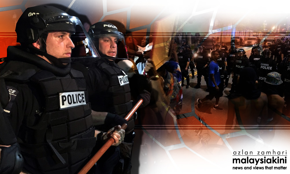 One shot and gravely wounded during protest in Charlotte, North Carolina