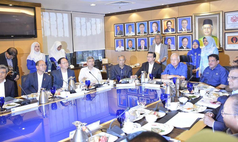 Mesyuarat Khas Dewan Tertinggi BN 3 Januari