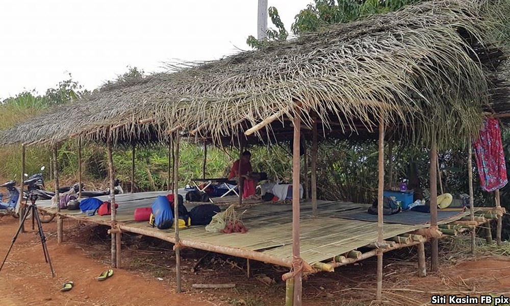 Activist: M'sian poverty rate low, but most Orang Asli are poor