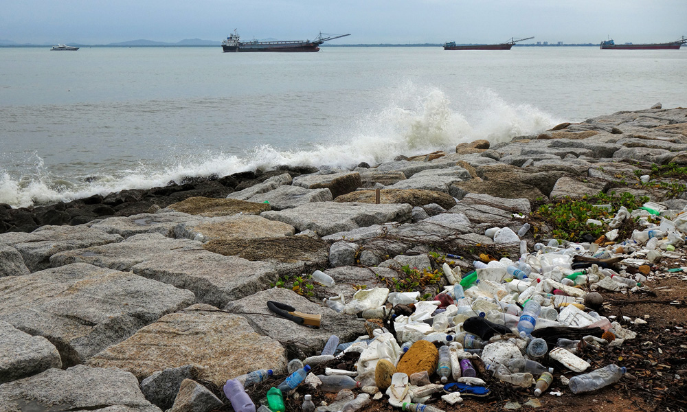Offshore travails of the CCCC off Straits Quay, Penang