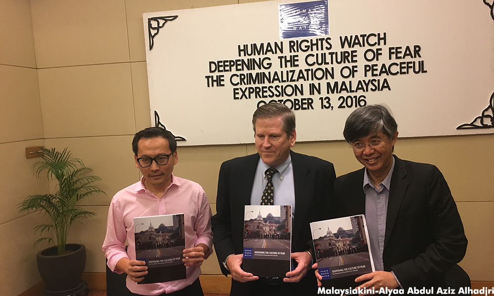 Malaysia cautioned on copying S’pore Internet control model