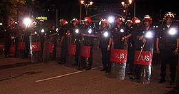 kuala lumpur police full alert 141207 light strike force in front bukit aman