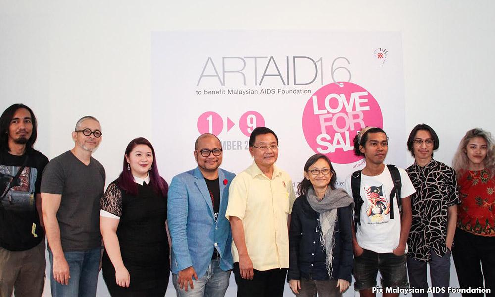 Pelukis jayakan pameran untuk wanita HIV