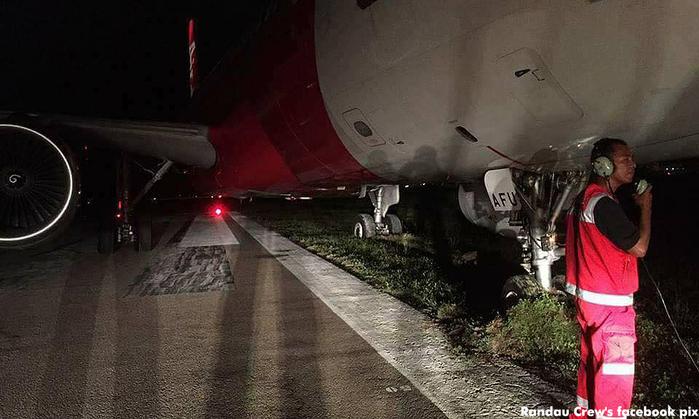 AirAsia plane skids off runway at Kota Baru airport