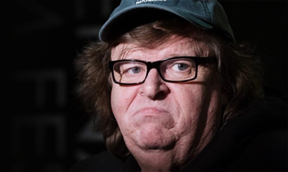 Michael Moore cadang Winfrey atau Hanks presiden kelak