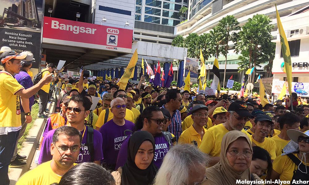 Yellows sending the strongest message to Najib today