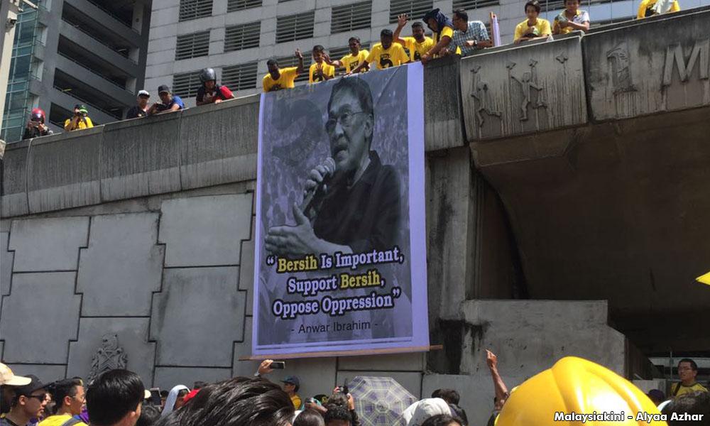 GHAH slams sedition probe on those putting up ‘Free Anwar’ banners
