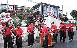 sos damansara school reopening 030108 lion dance