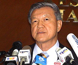 chua soi lek resigns sex tape scandal 020108 confident