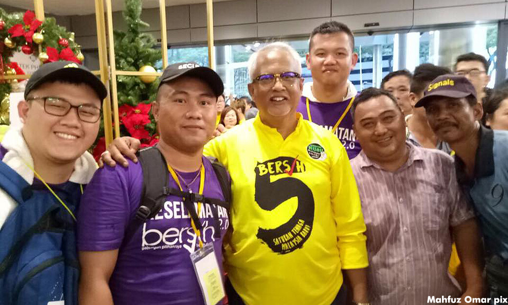 宣称为了人民赴黄潮集会玛夫兹无惧伊党纪律对付