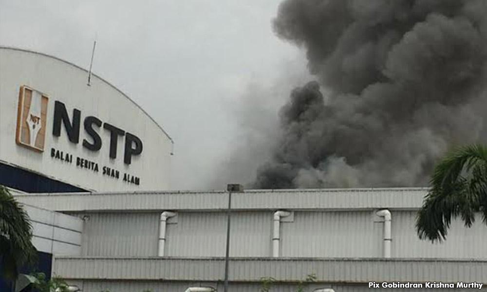 3 menara penyejuk di kilang NSTP hampir musnah terbakar