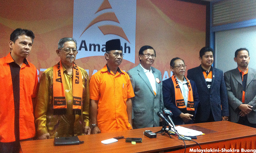 AMANAH bentang 'dokumen tawaran' dalam konvensyen 10 Dis