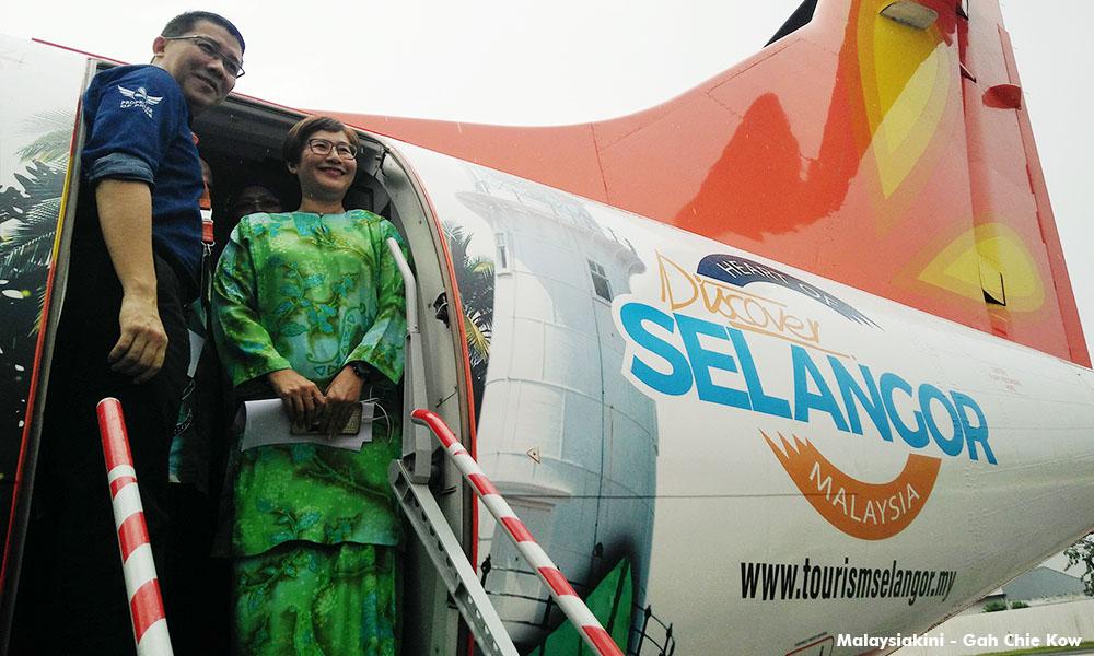 Exco: No intention to tell retailers how to use plastic bag money