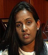 hindraf detainees wife vasan k vikneswary 220108 anguish