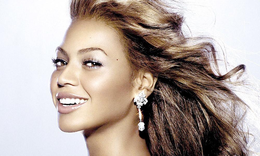 Beyonce umum anak kembar