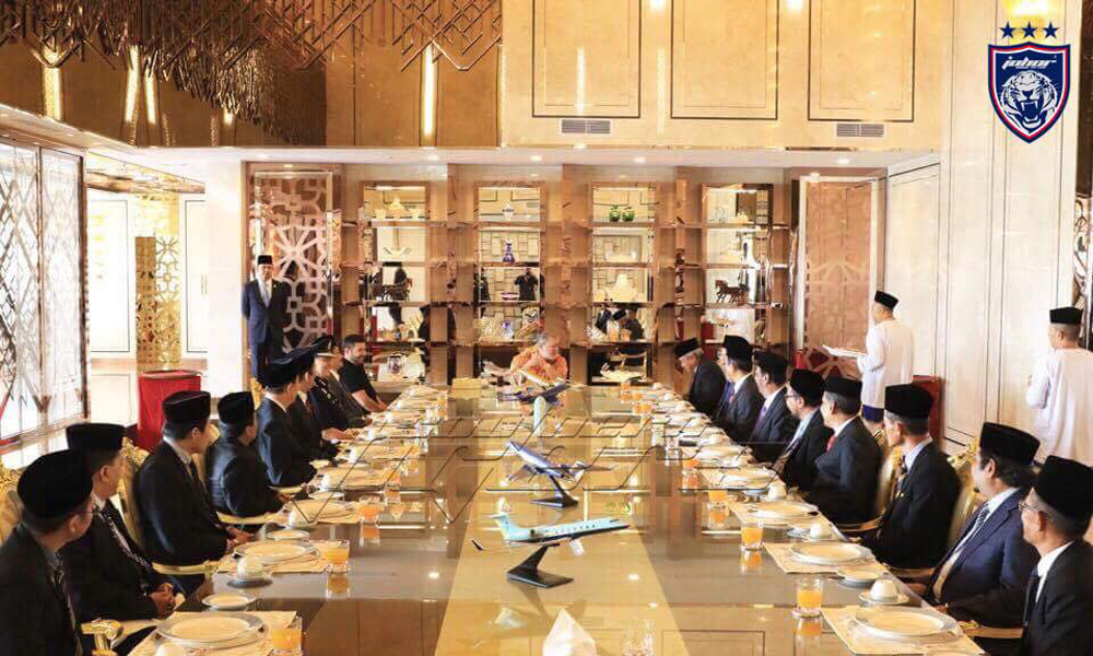 安努亚宣布竞选足总主席<br>柔王储获得苏丹同意竞选