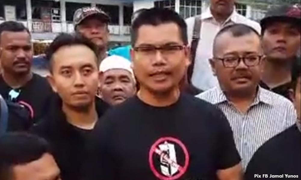 Jamal gets early release, wants to 'start gambling business'