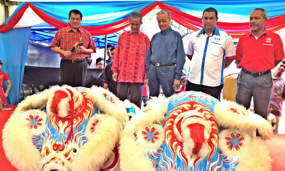 Himpunan Akta 355 bermotif politik, kata Dr M