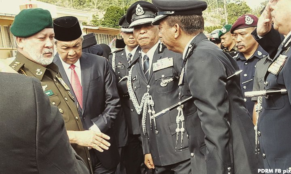Sultan tegur 'menteri persekutuan kurang bijak'