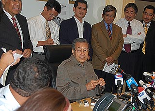 mahathir selected letters book launch 300108 pc