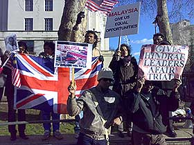 hindraf london demo 060208 youths