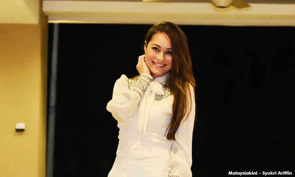 Maya Karin bintangi Munafik 2 bukan demi anugerah