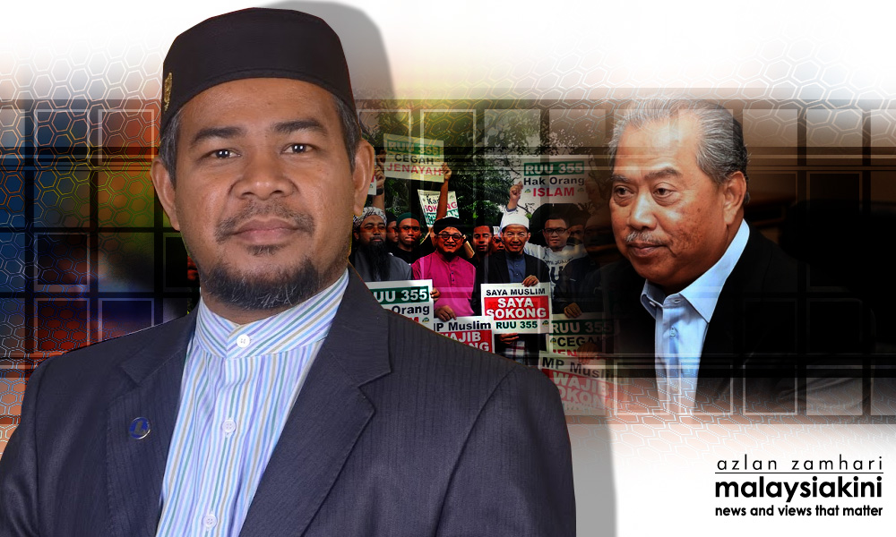 PAS reminds Muhyiddin he'll need their support in Pagoh
