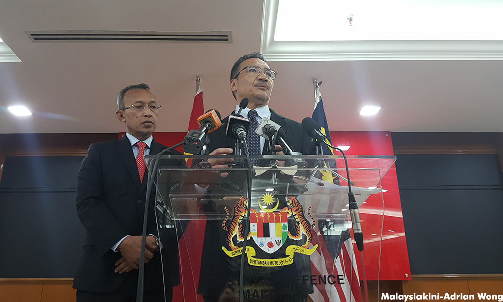 menteri tugas tugas khas