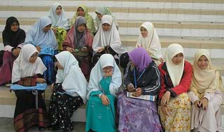 parti mahasiswa negara um meet 120208 girls