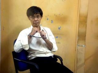 pkr tian chua arrested 160208 handcuff